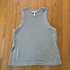 H&M Sleeveless beige Knit Top